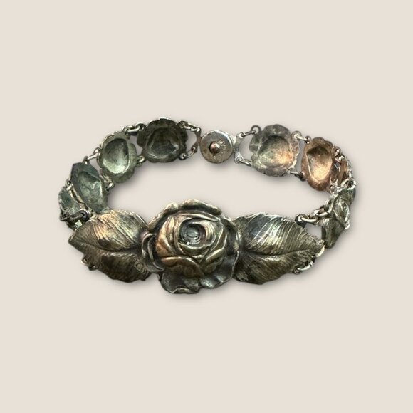 Antique Vintage Rose Relief Bracelet Silver Tone 8" Closure Elegant Floral Desig - Picture 1 of 11